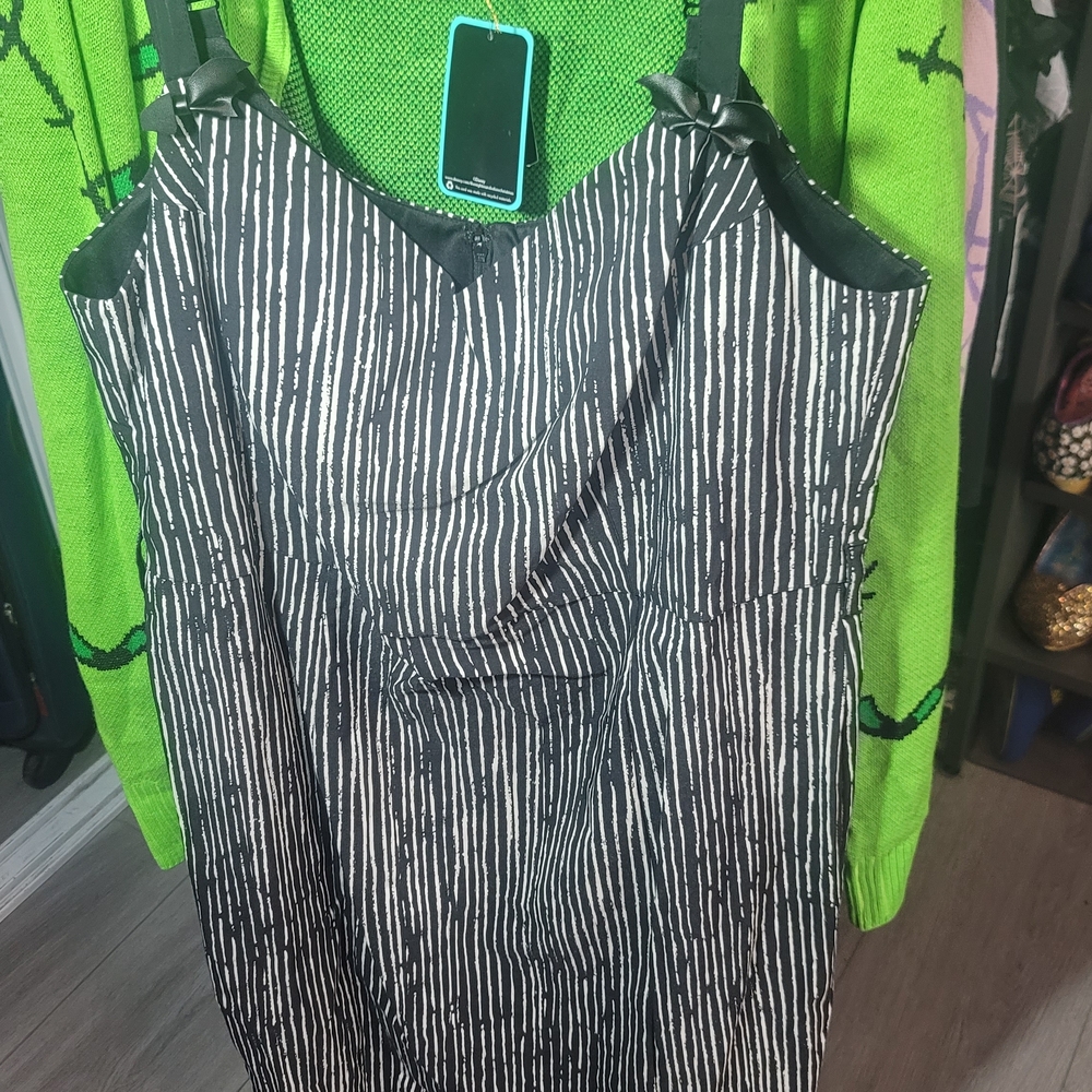 Hell Bunny Black & White Jack Striped Sheath Dress with Belt - Picture 2 of 7